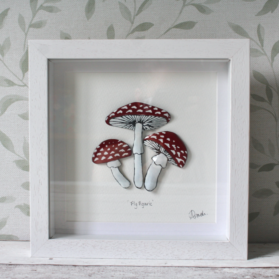 Fly Agaric Mushroom - Medium Frame