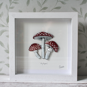 Mushroom Trio - Medium Frame