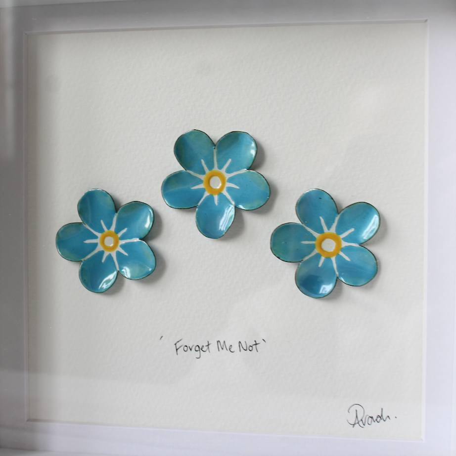 Forget Me Not - Medium Frame