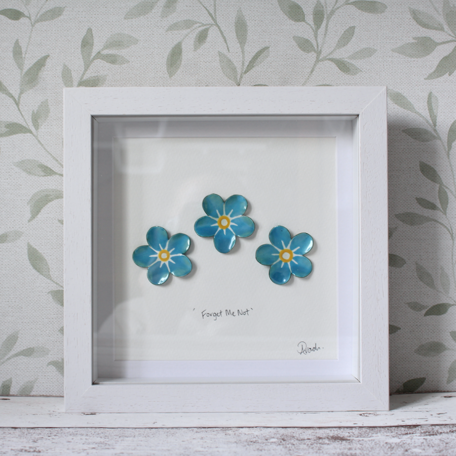 Forget Me Not - Medium Frame