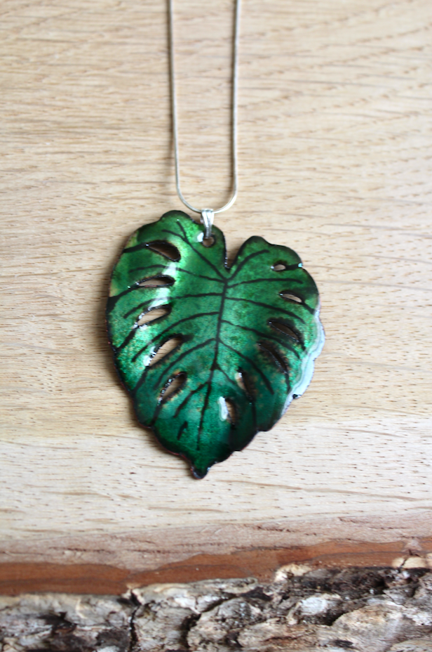 Monstera Deliciosa Necklace