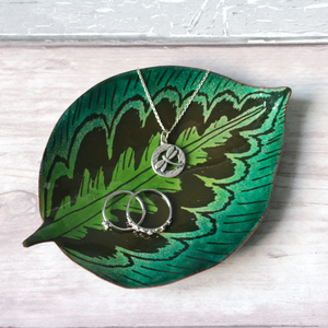 Calathea Medallion Dish