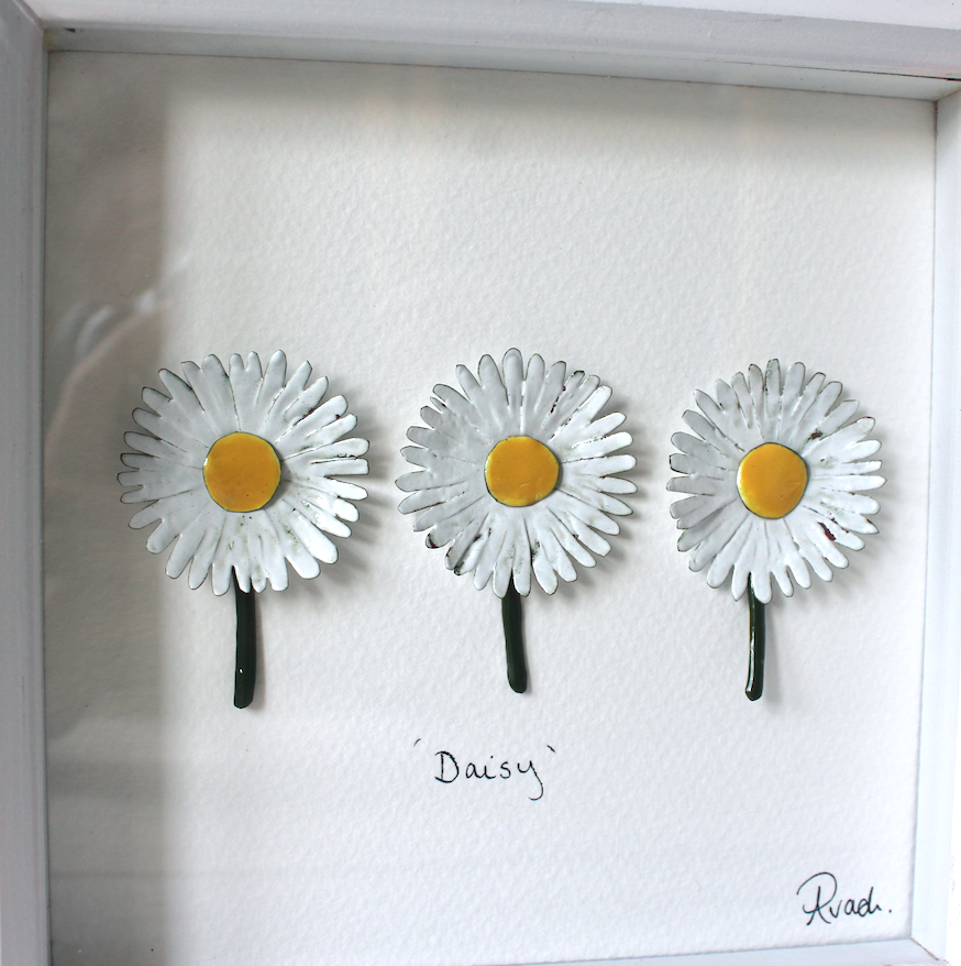 Daisy - Medium Frame