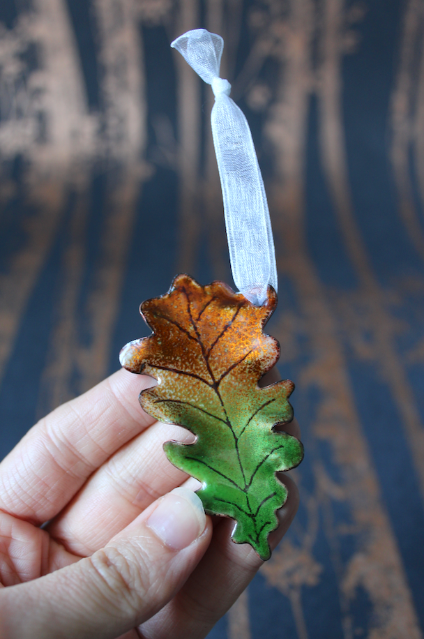 Oak Leaf Christmas Decoration - Two Tone